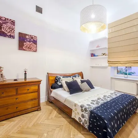 Domus Warszawa...high Standard, Top Location *