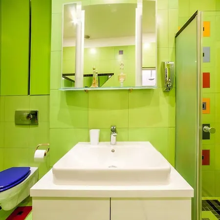 Domus Warszawa...high Standard, Top Location * 华沙